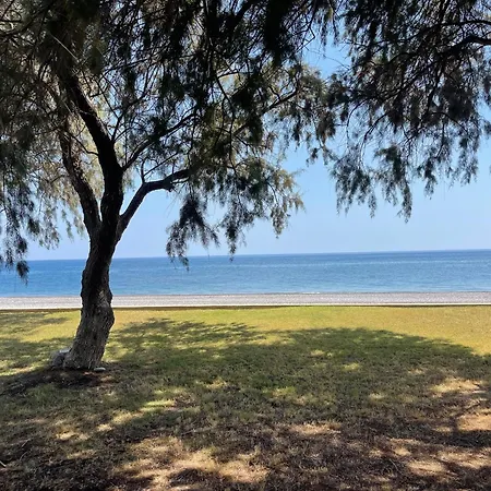 Kiotari Dream Beachfront *