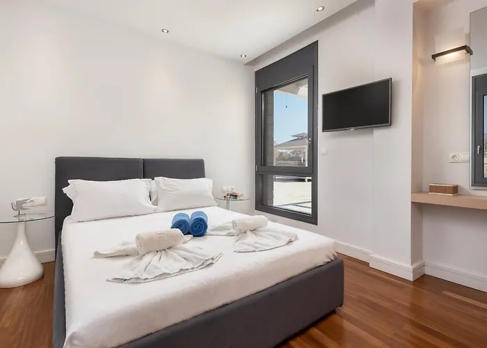 Kiotari Dream Beachfront فيلة غينادي