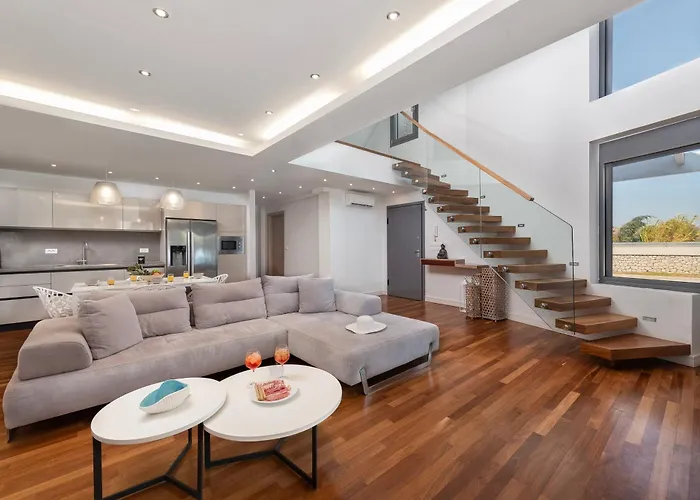 Kiotari Dream Beachfront *