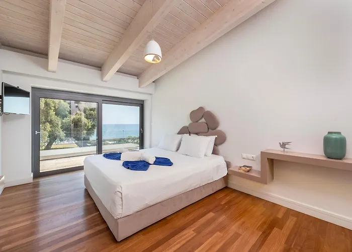 Kiotari Dream Beachfront