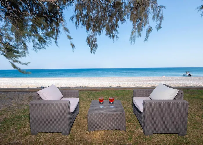 Kiotari Dream Beachfront فيلة غينادي