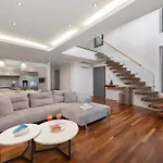 Kiotari Dream Beachfront *